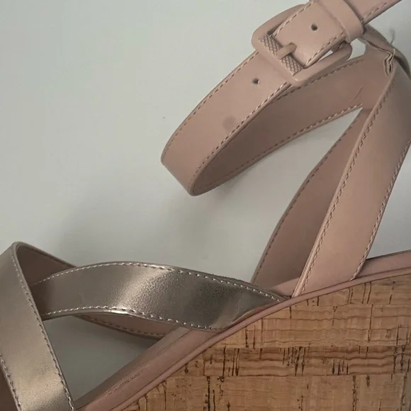 Guess Platform Cork Wedge Rose Gold Nude - Picture 15 of 16